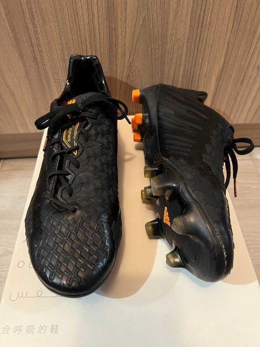 adidas predator LZ II бутонки ,калеври ,футболни обувки номер 40