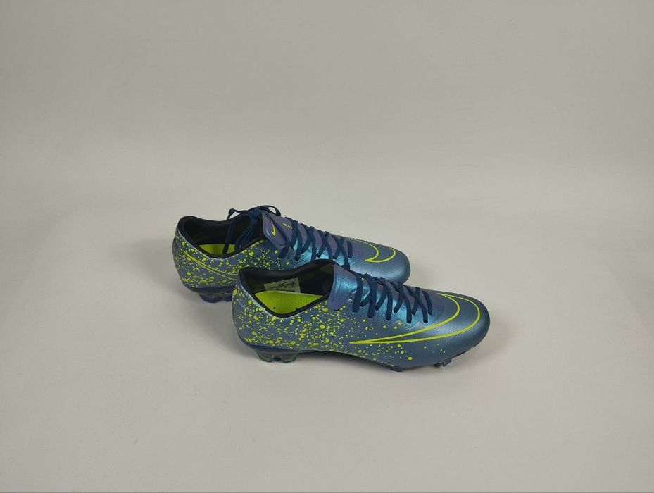 Футбольные бутсы Nike Mercurial Vapor 10. Размер между 40-40.5. Новое