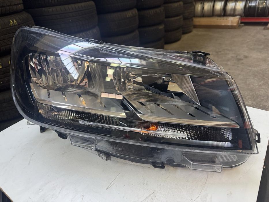 Фар за Ситроен/Citroen Jumpy,Експерт/Expert