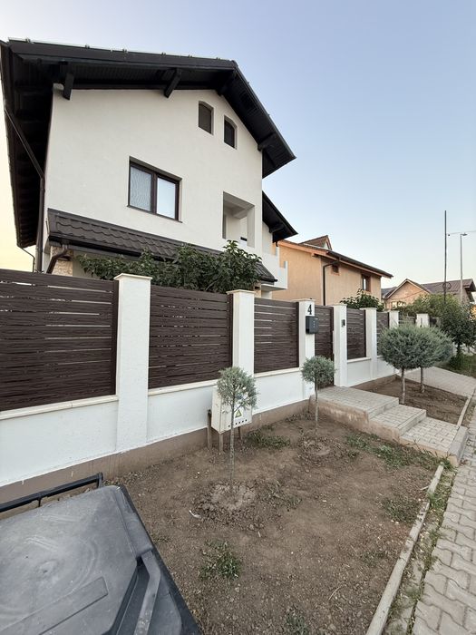 Panou de gard din Lemn Compozit