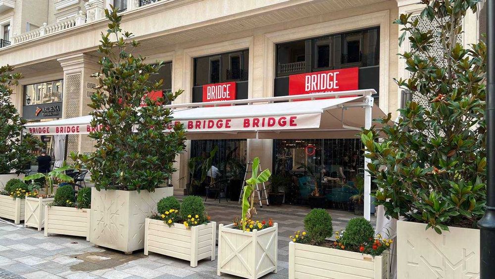 T Markiza. Markiza Kafe restoran va uylar uchun soyabon. zontik.