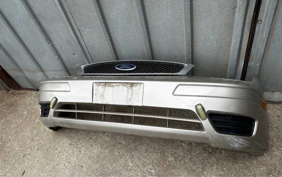 Бампер Форд Фокус 1, 2 рест сша (Ford Focus) привозные в наличии