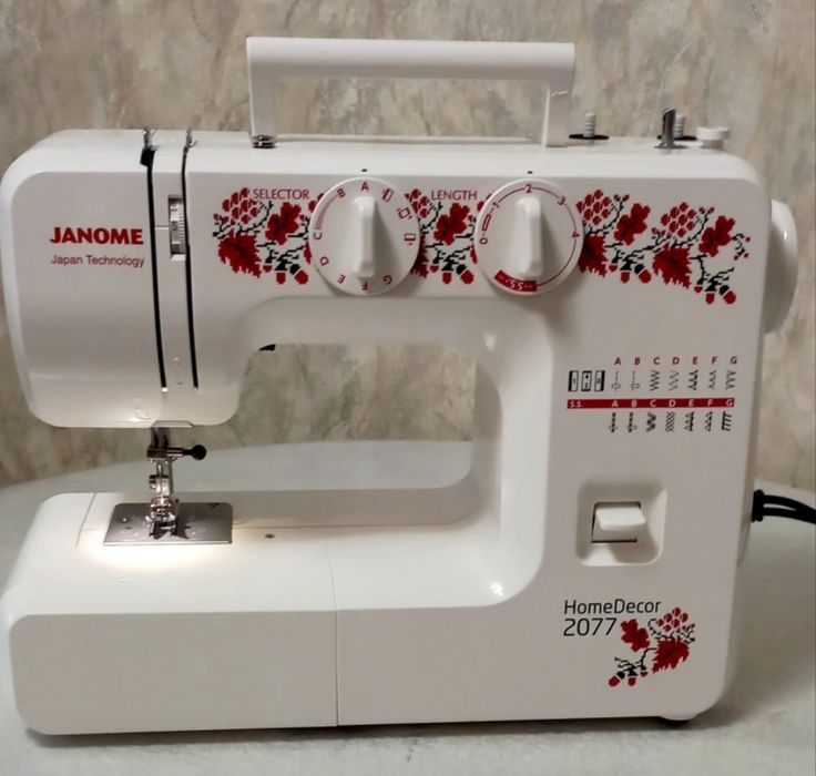 Швейная машинка Janome
