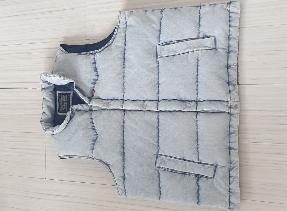 Levis Down Vest Mens Size XL / 2XL  НОВО! ОРИГИНАЛ Мъжки Пухен Елек!