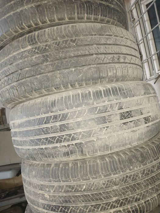 Michelin235/55R19, Dunlop 265/60 R18 б/у