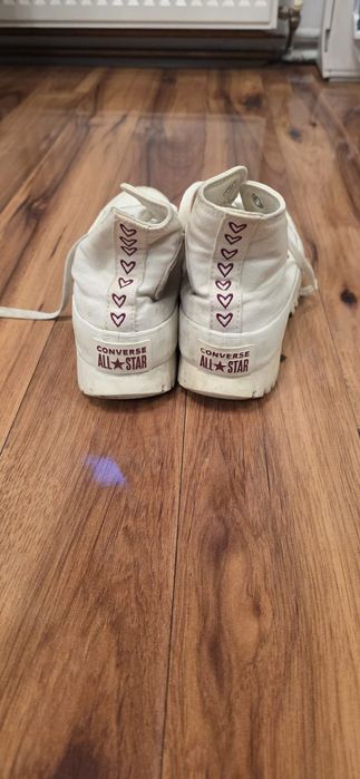 Converse crem 37
