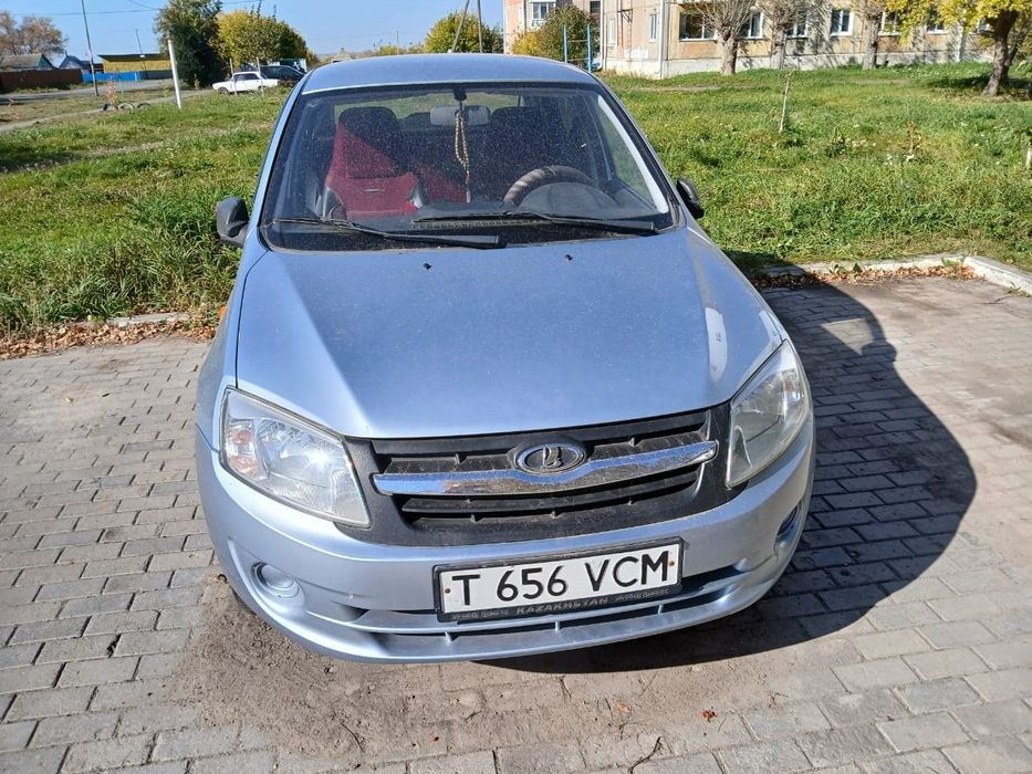 Автомобиль LADA Гранта
