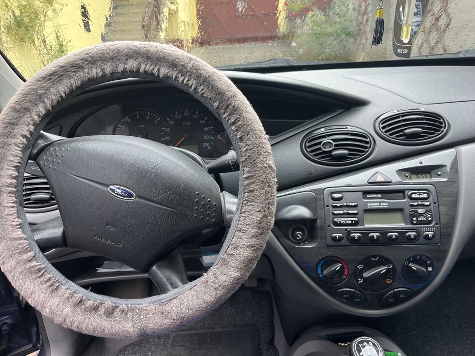 Vând Ford Focus Daw
