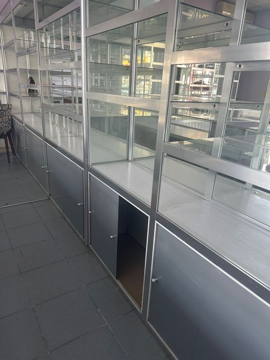 Магазинно оборудване