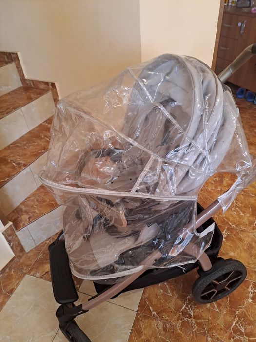 Продавам бебешка количка 2 в 1Peg Perego Book Modular SLK, цвят Mon Am