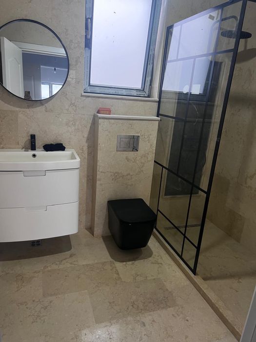 Vand casa in Navodari P+1 parte din duplex