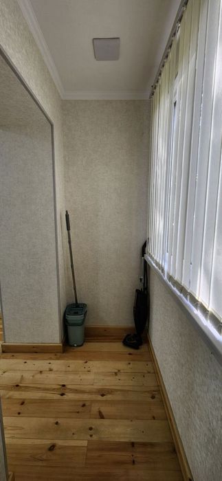 1- комнатная Новомосковская в центре города