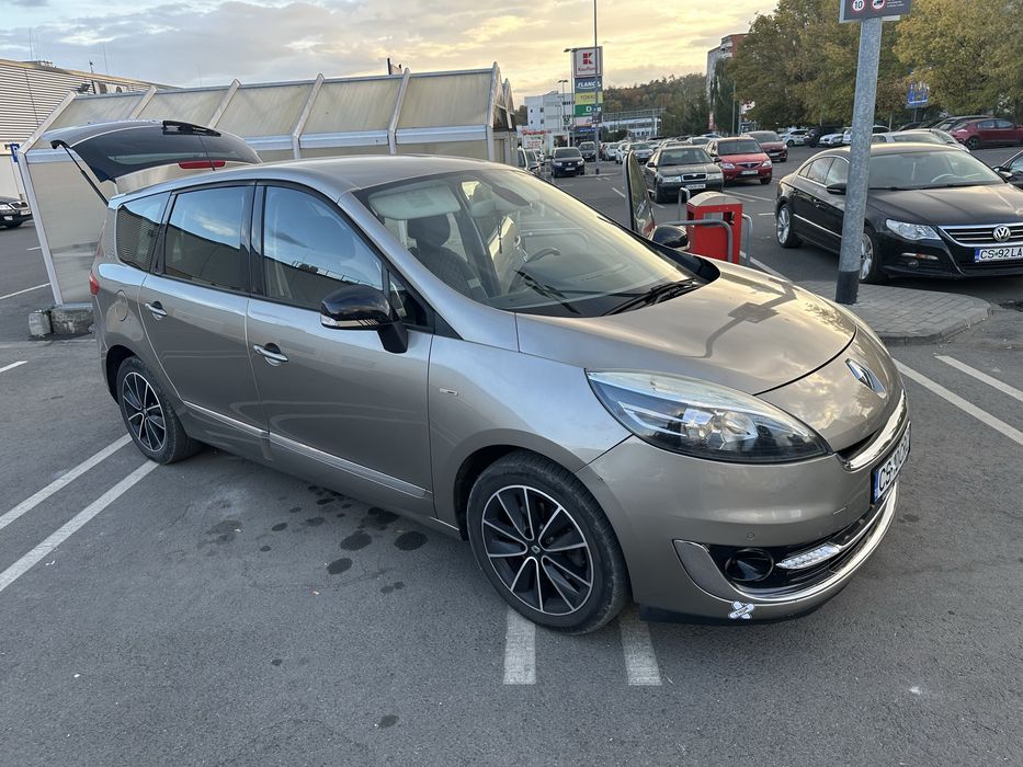 Renault Grand Scenic 3 2012