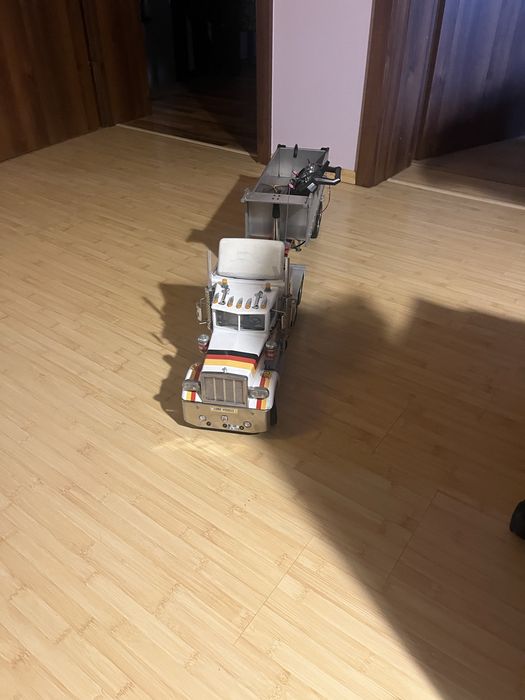 Camion rc Wedico cu bascula  hidraulica