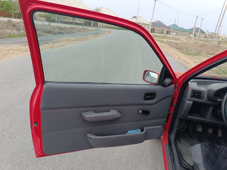 Автомобиль Ford fiesta