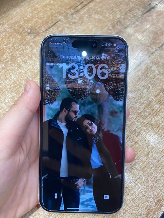 Айфон 16 почти новый
