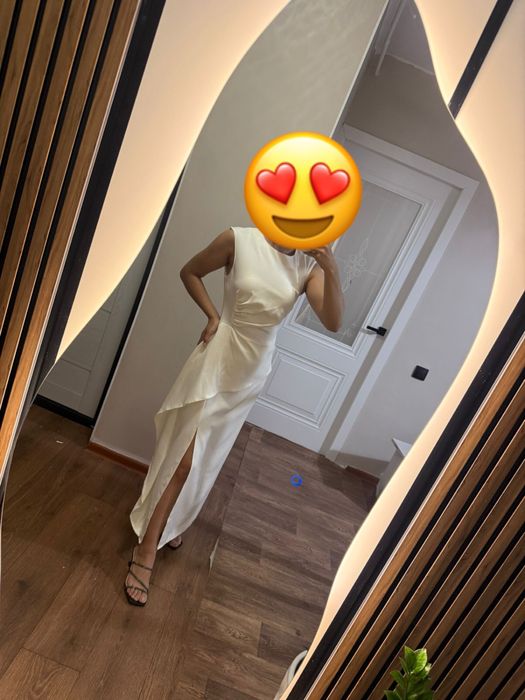 Продам платье айвари