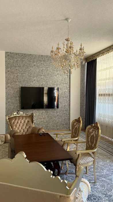 Eski belayn da  luks hovli ijaraga beriladi