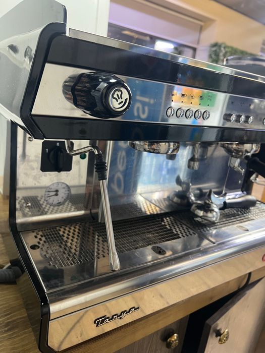 Продается кофе машина