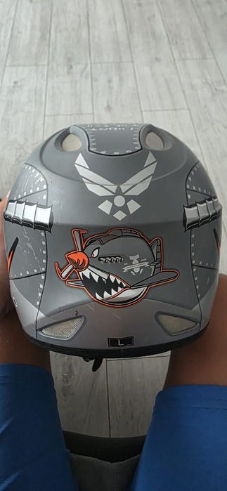 Vând casca fullface W-tec