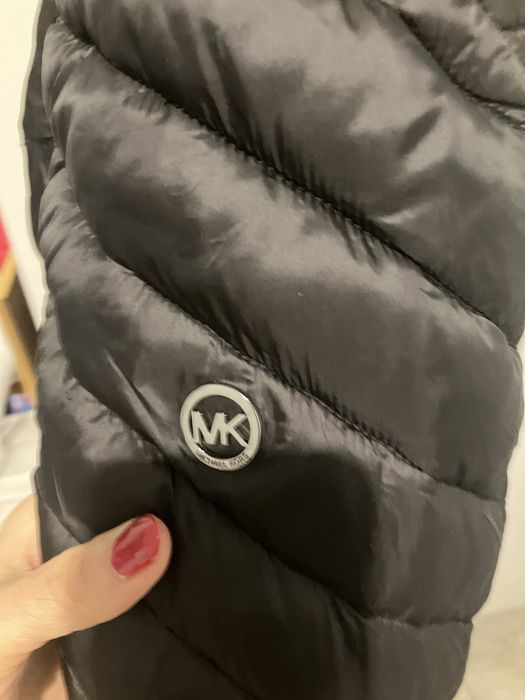 Geaca Michael Kors recomand M