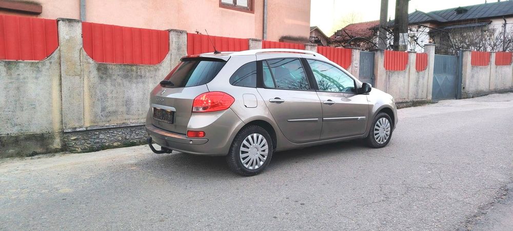 Renalut Clio 3 Fab 2010 Motor 1,5 Dci Diesel Cutie AUTOMATĂ Climă Full