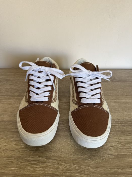 Vans Old Skool.