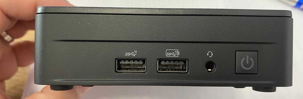 Intel NUC i7, 32Gram, 1Tssd, win11