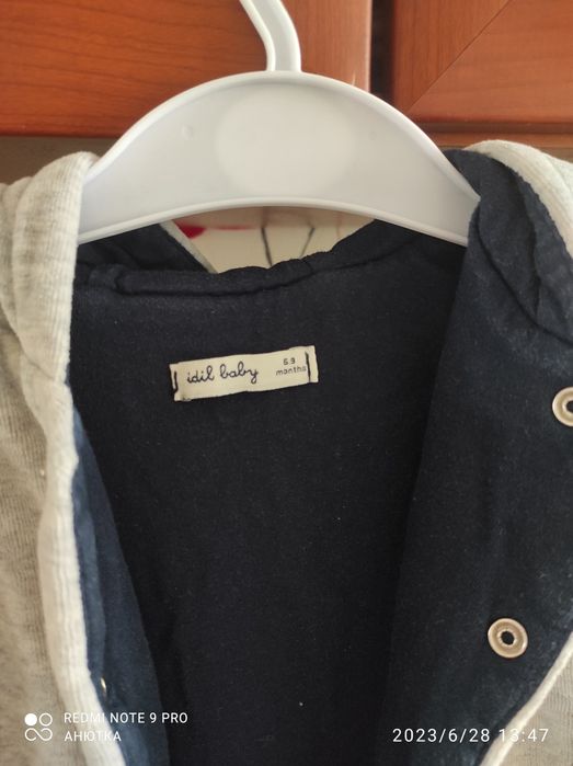 Продам флисовый комбинезон на мальчика