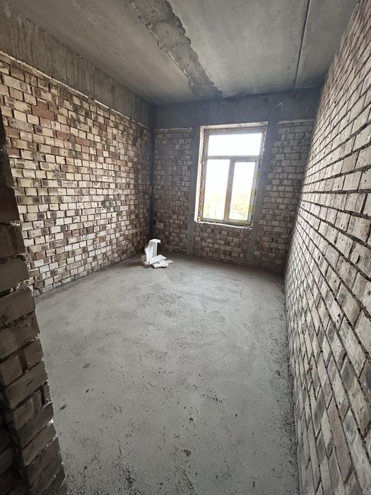 Квартира новостройка восьмой этаж коробка