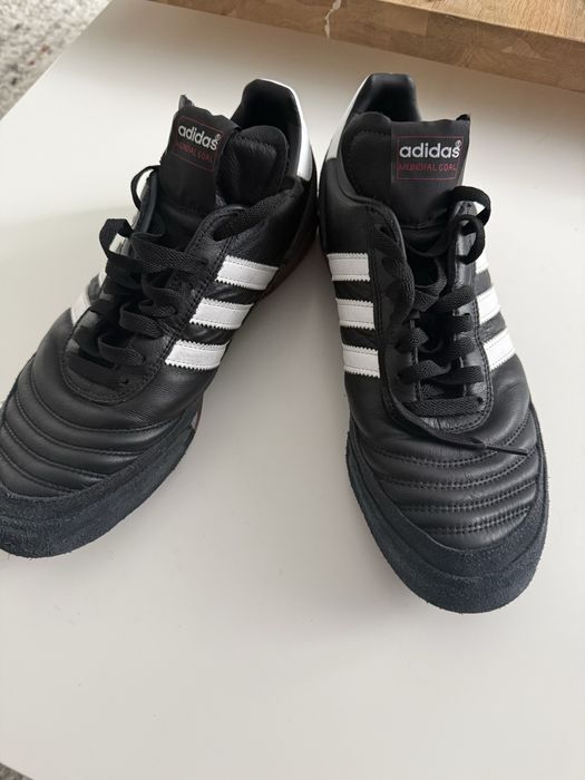 Adidas mundial team