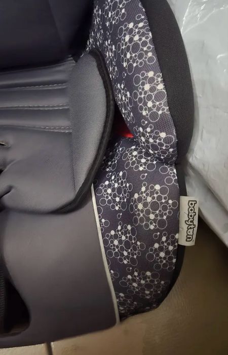 Автокресло продам