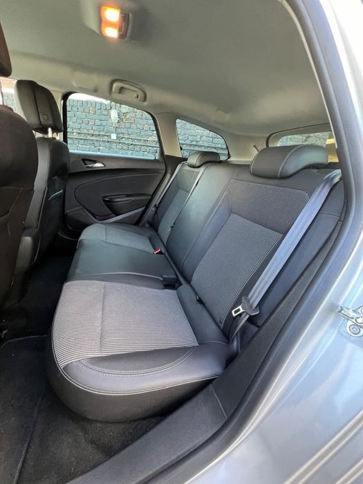 Opel Astra J Sports Tourer 110cp, 1,6cdti