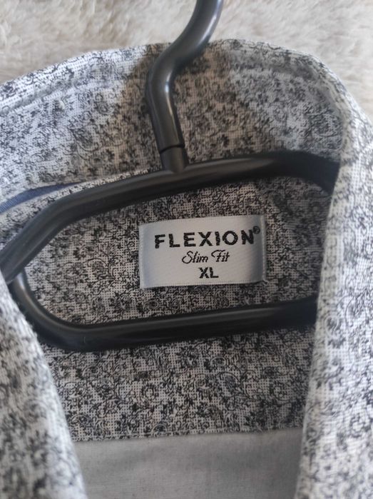 Мъжка риза размер XL