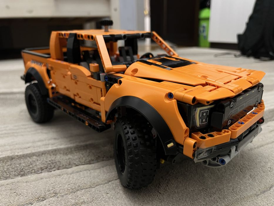 Продам Lego Technic