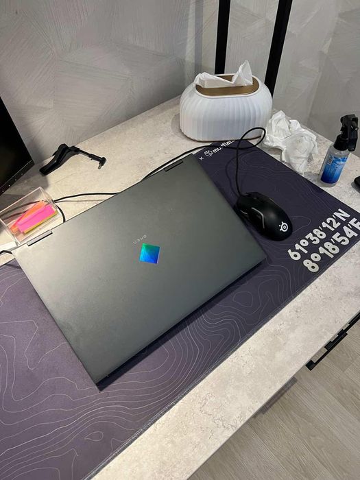 Продаю мощный игровой ноутбук HP OMEN 15.6