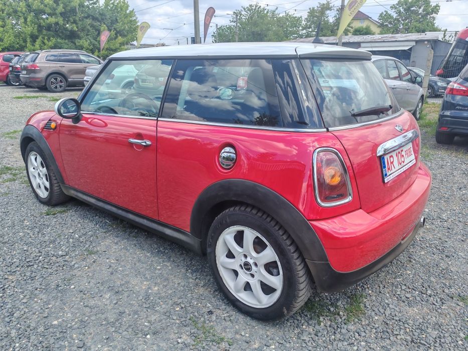 Mini Cooper 1.6 benzina 2007 cash sau rate