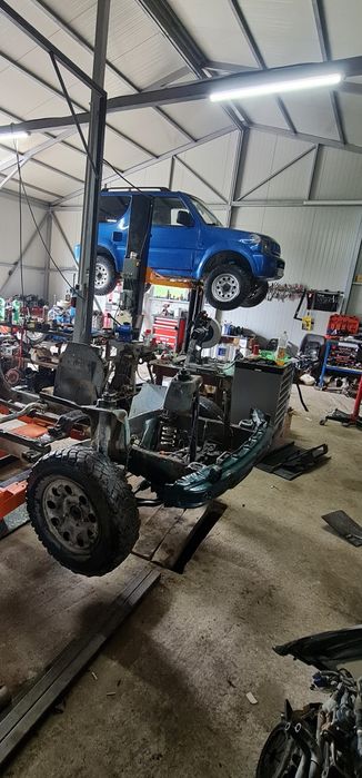 Piese Suzuki jimny/planetare/reductor/motor /elemente caroserie