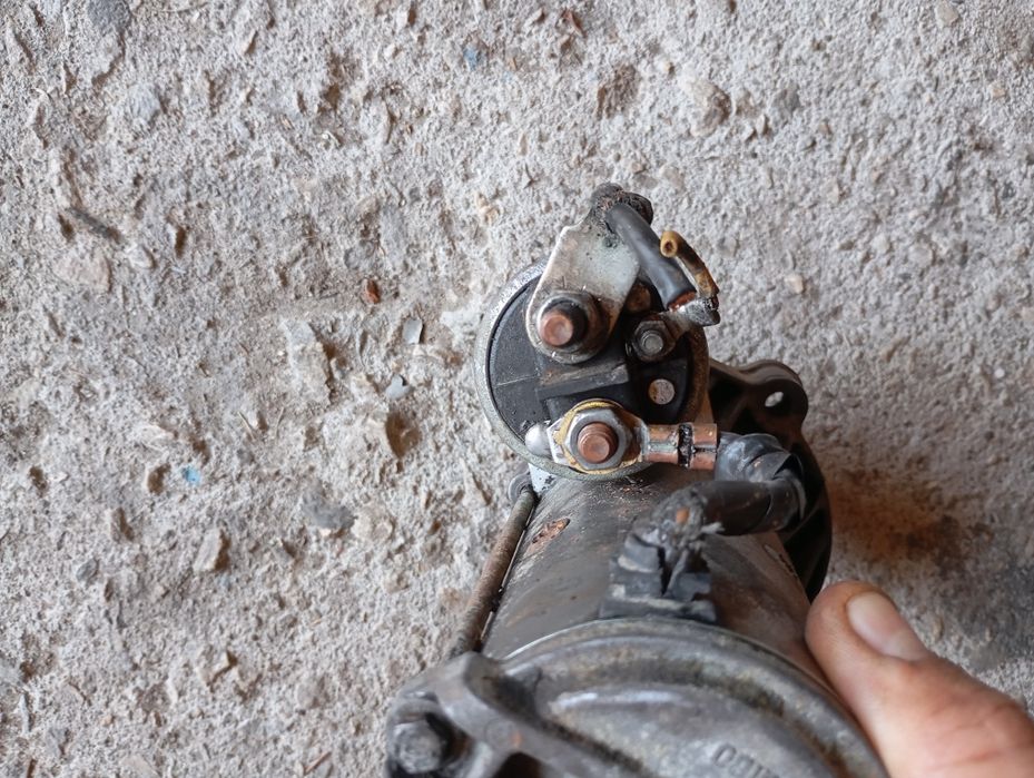 Стартер Peugeot Partner 1.9d