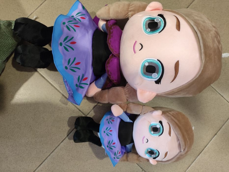 Плюшени играчки  Елза и Анна, Ариел, Снежанка,Рапунзе45см