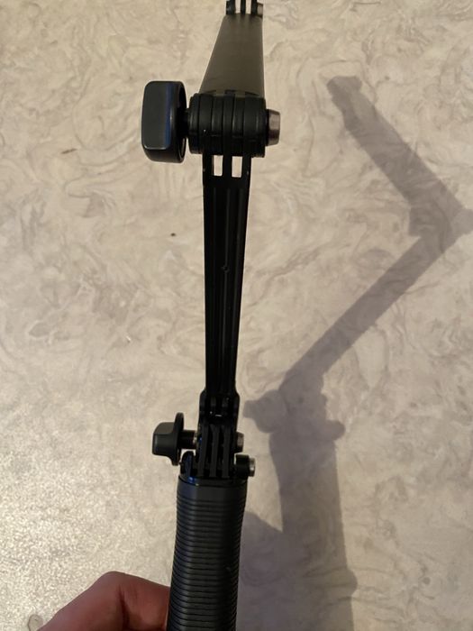 Продам сэлфи палку новая!!! Для гоупро можно  использовать для телеф..