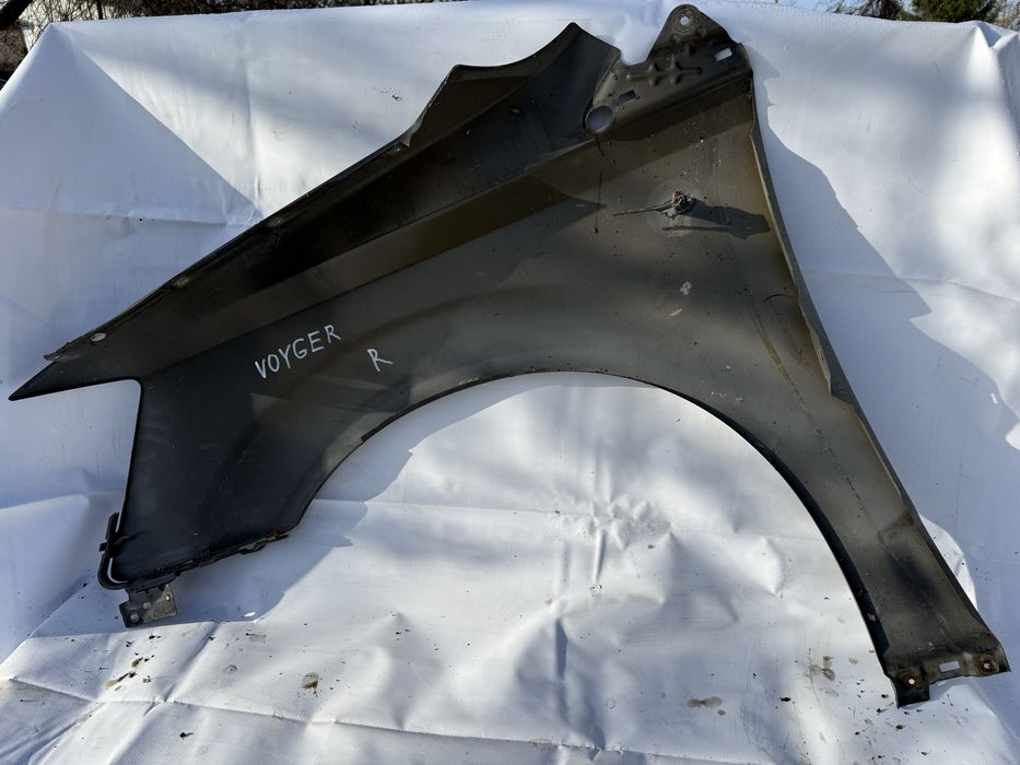 Десен Калник Chrysler Voyager /2008-2016г./