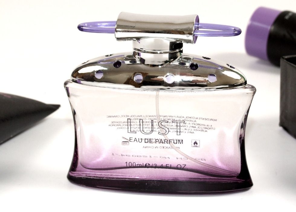 Caseta cu cosmetice "Sex in the City", miros emancipat, ideal cadou