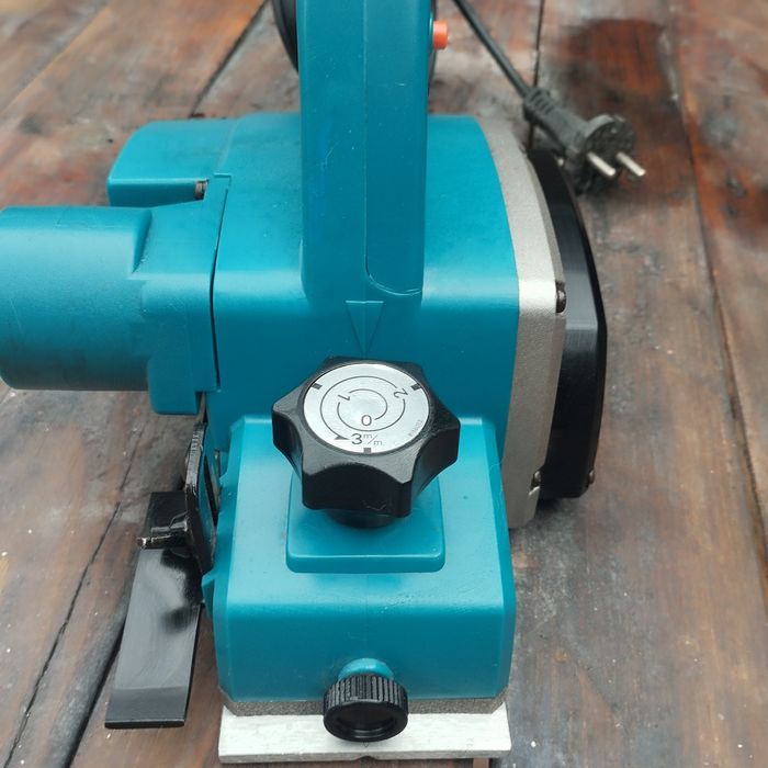 Електрическо ренде Makita N1923B made ın Japan