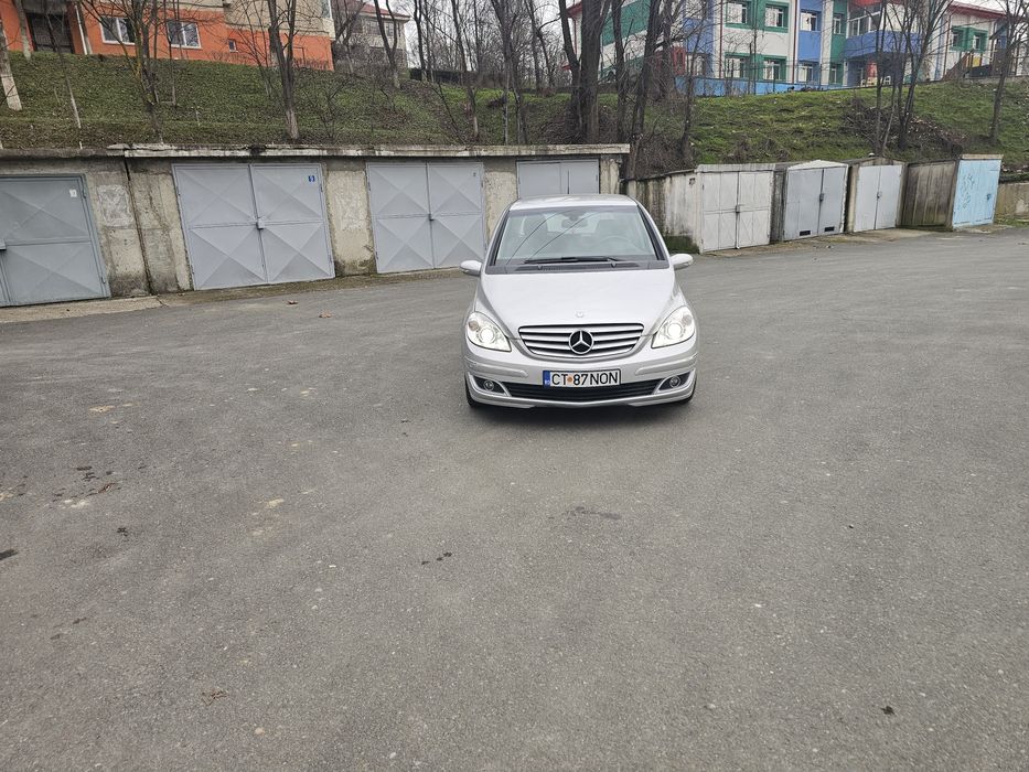 Mercedes b180 cdi , automat , an 2008