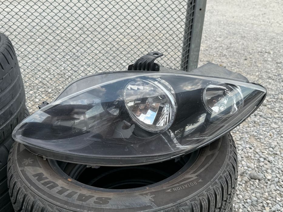 Ляв фар за Seat Leon Facelift (2009-2013)