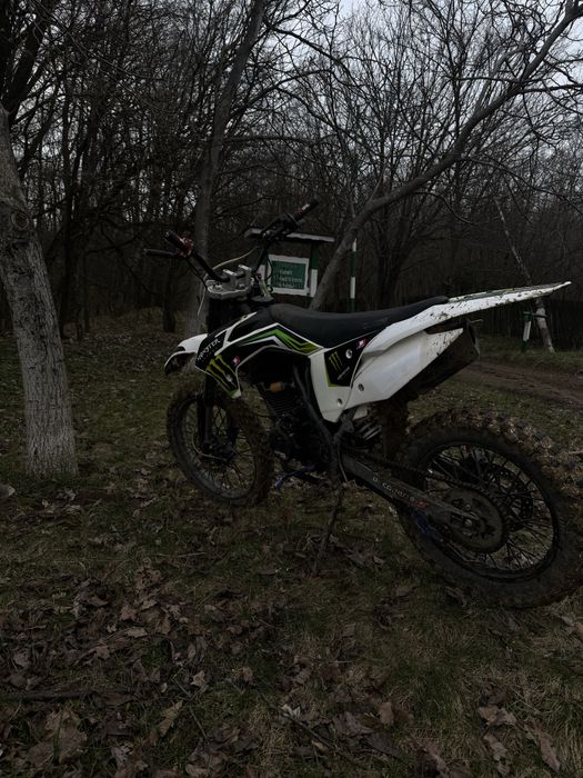 Cross Hurricane nitro 250cc 4t