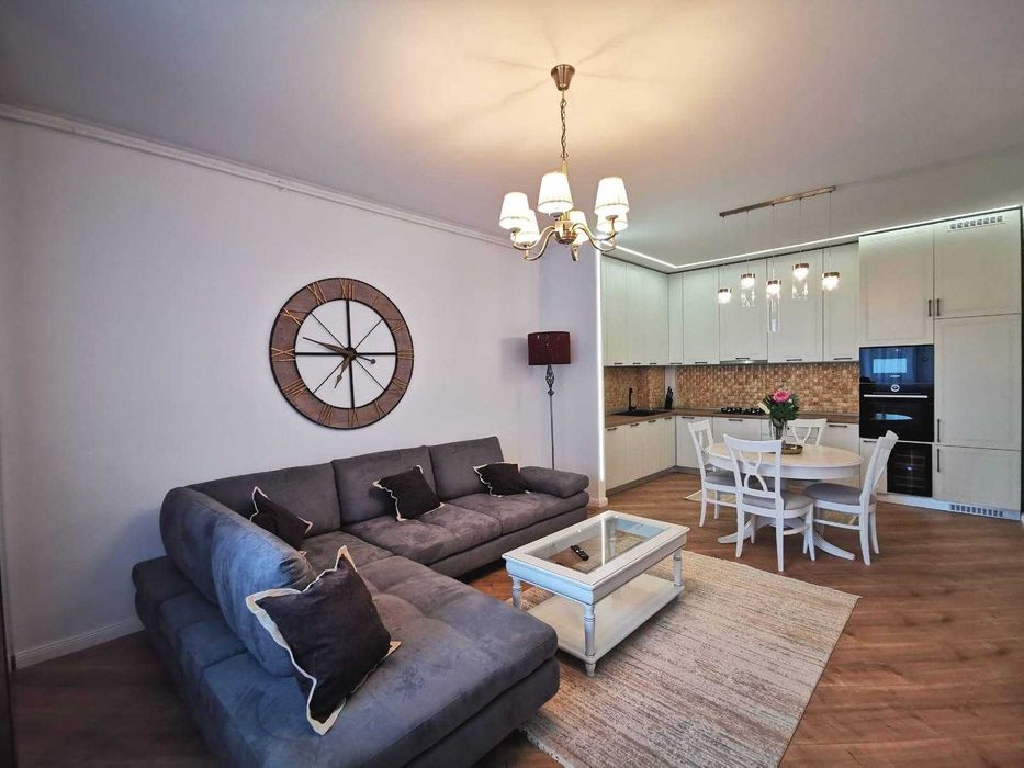Apartament Premium în 4City North | Mobila Rovere | Întreținut Impecabil