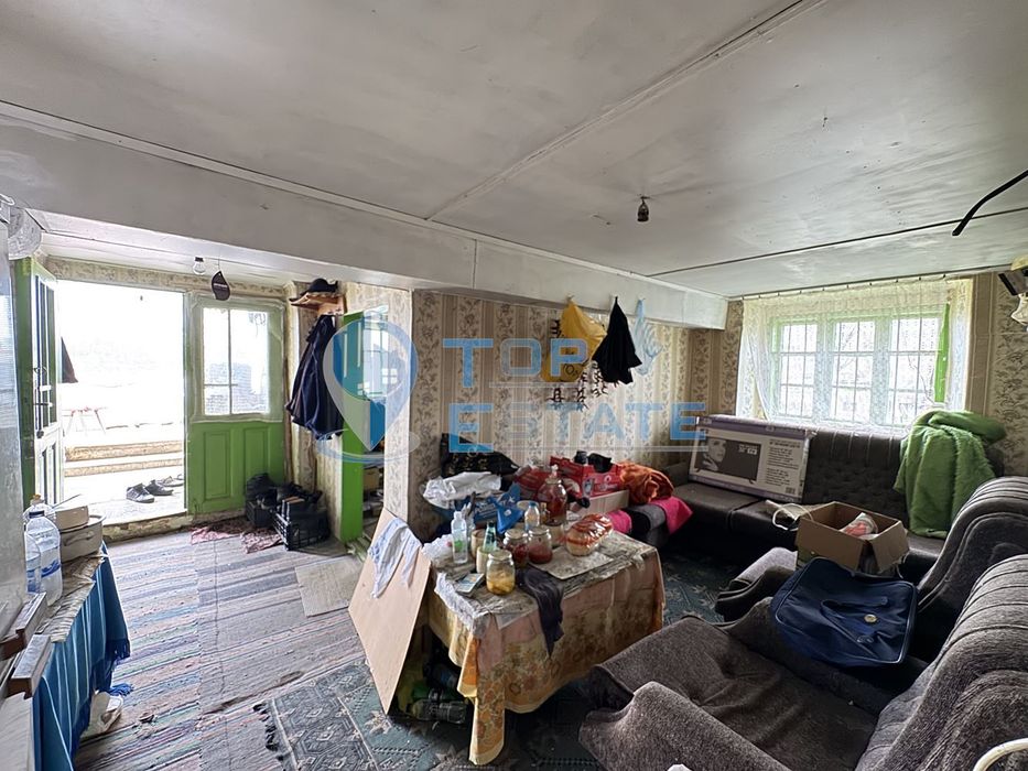 Продава се Къща в с. Ресен, Област Велико Търново - 80 кв.м за 829 €/кв.м - Снимка #1