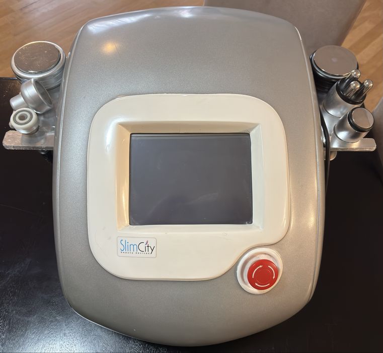 SlimCity 40K Cavitation + RF – апарат за отслабване и стягане